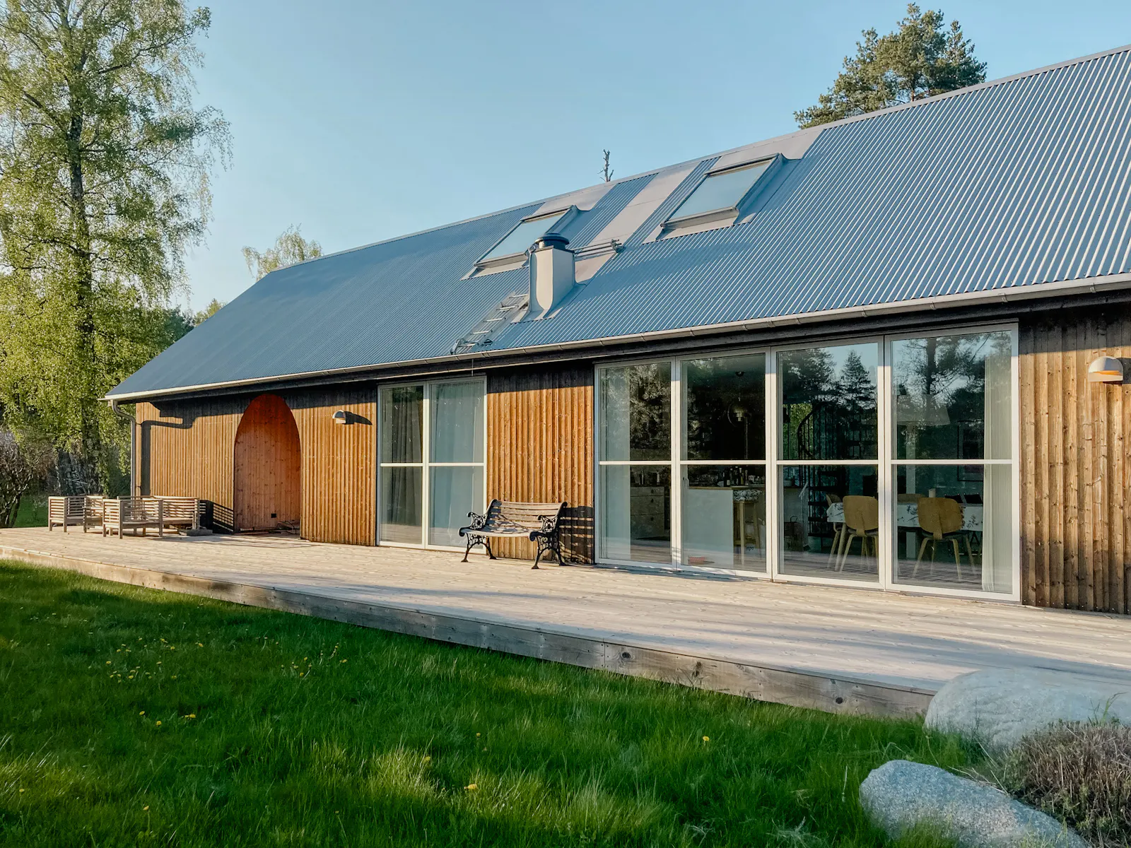 Modernt hus i Staveström, Stockholms skärgård – bild 4 av 24