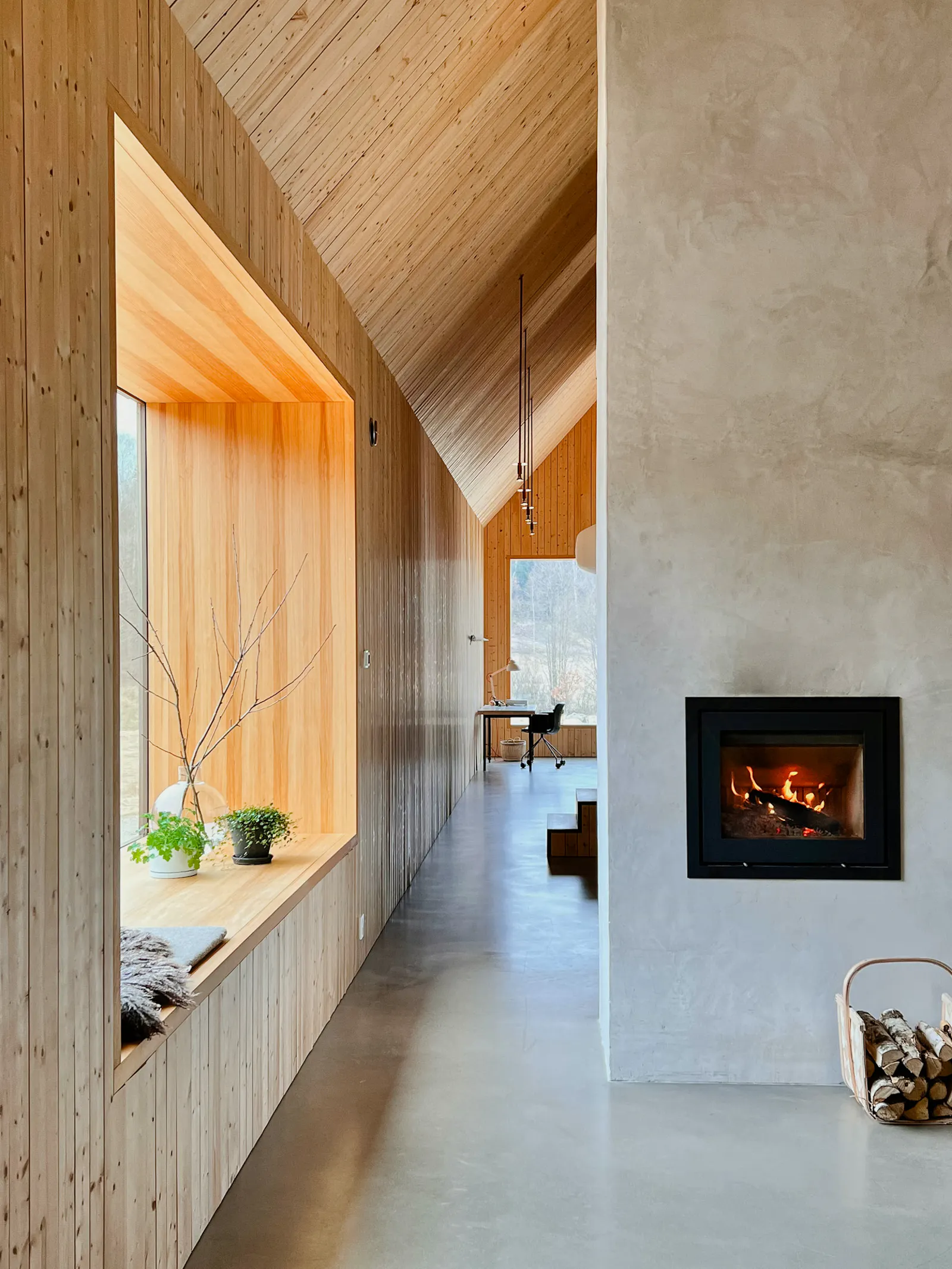Designergård med bastu vid bäck i Hallands bokskog – bild 13 av 24