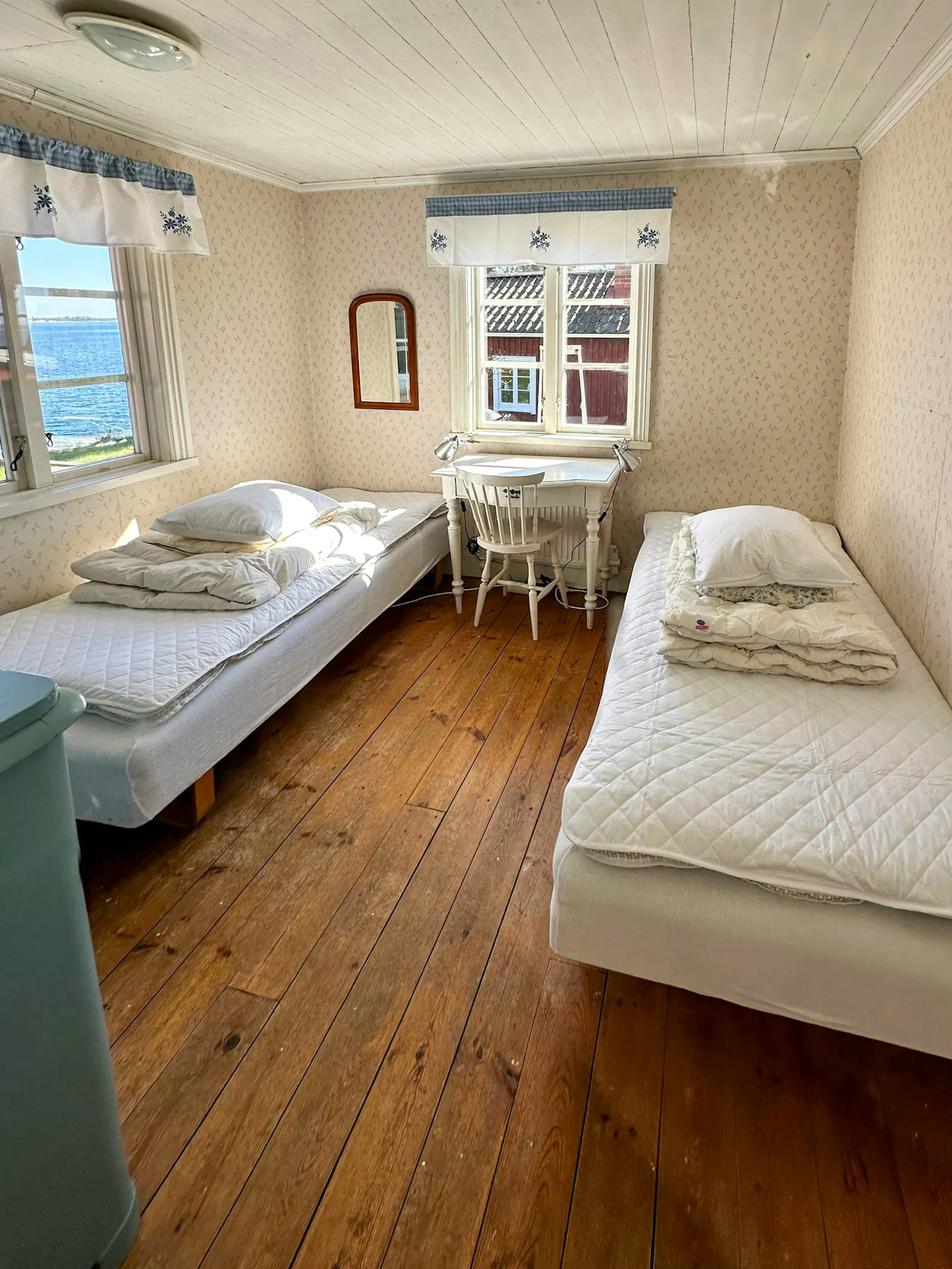Skärgårdsgård med strand vid Tjocköfjärden – bild 12 av 24