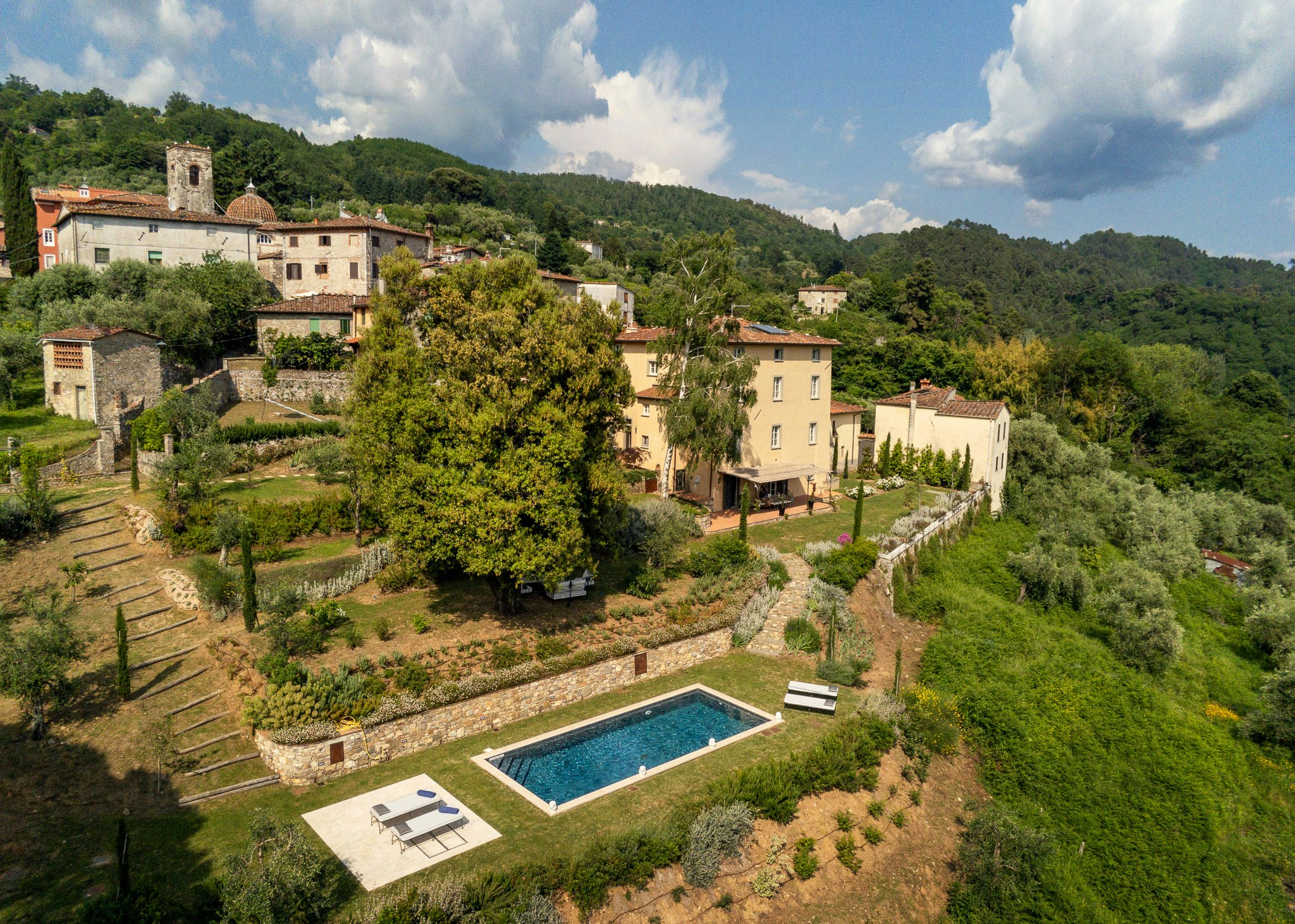 Pescaglia cover image