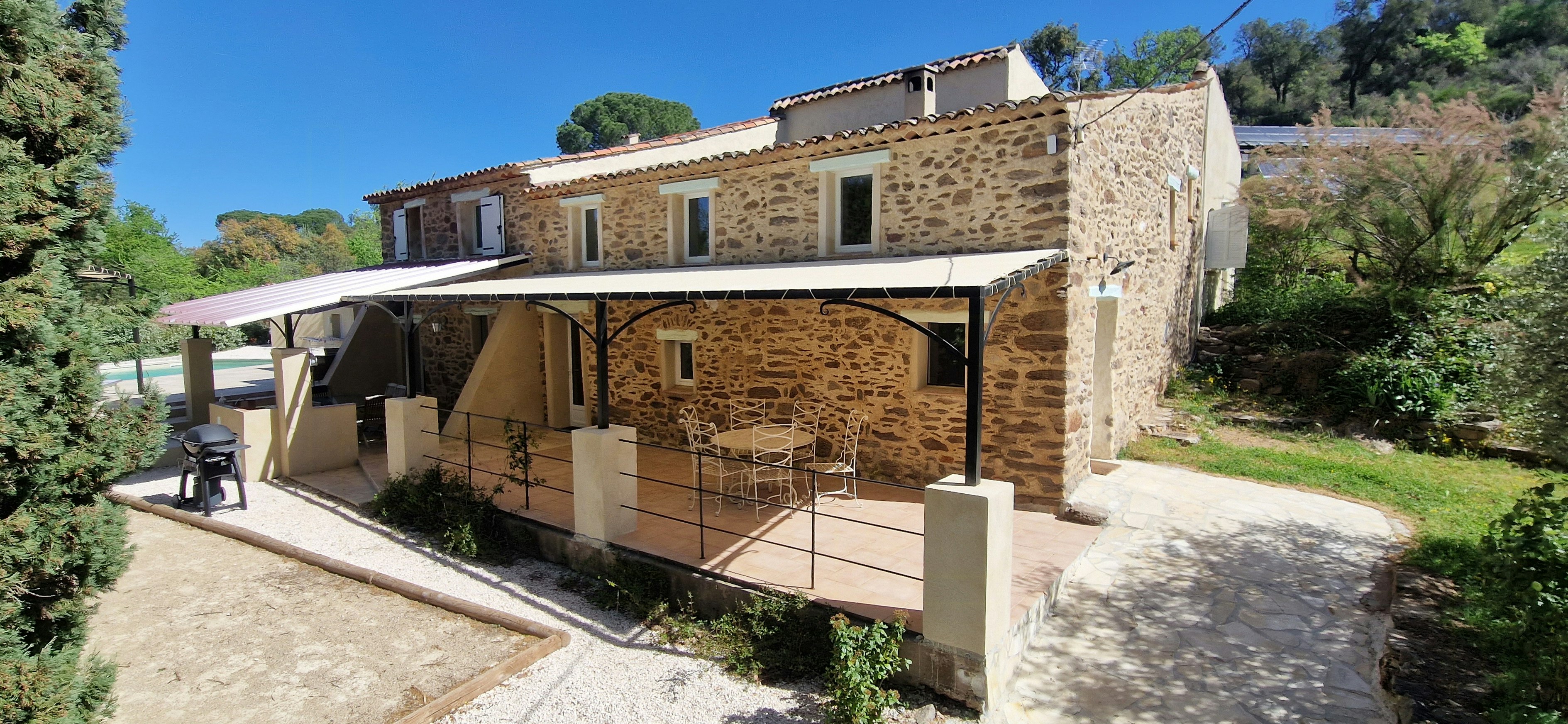 Le Cannet-des-Maures cover image