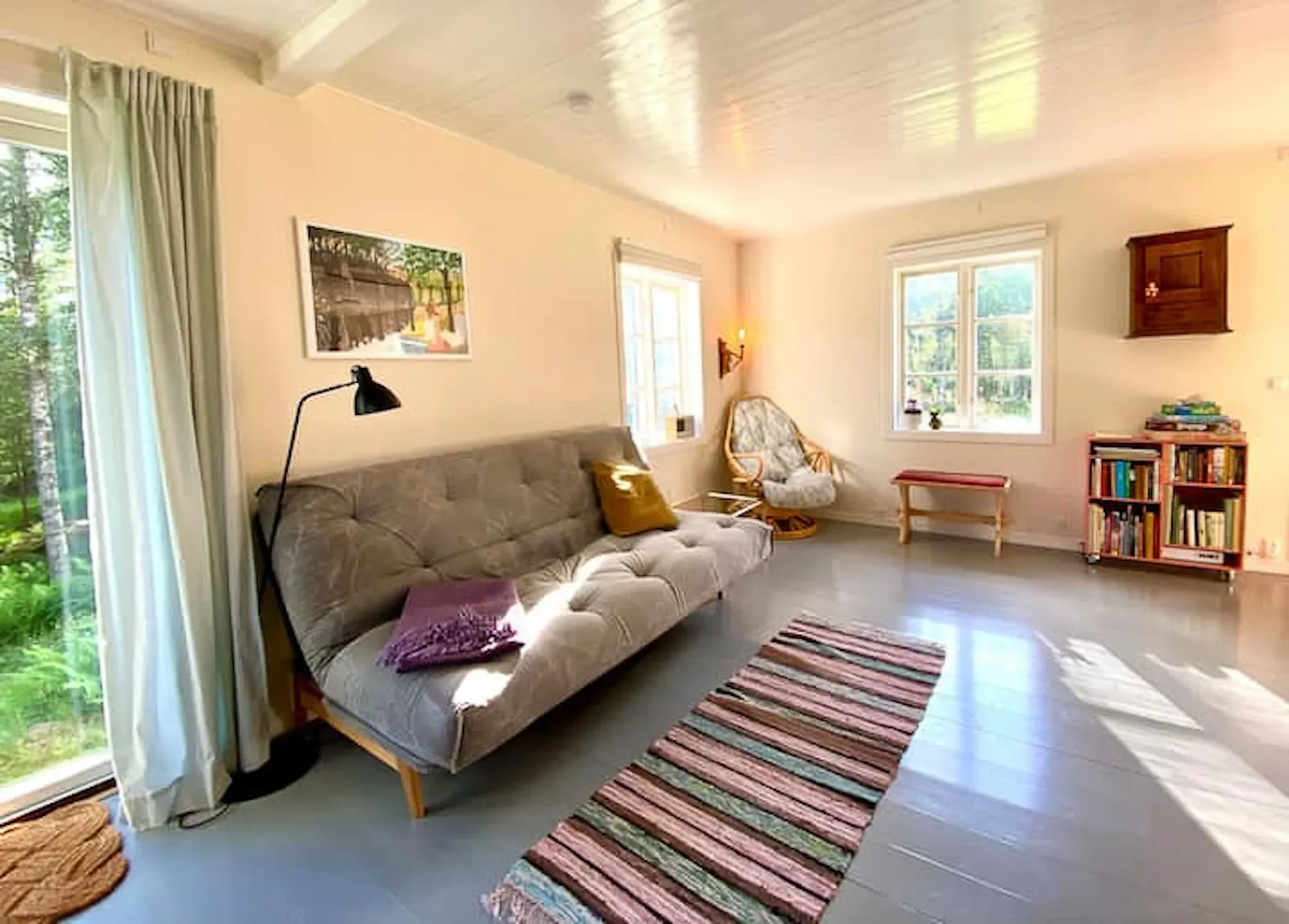 Svensk gård nära Älmhult med egen skog – bild 4 av 24