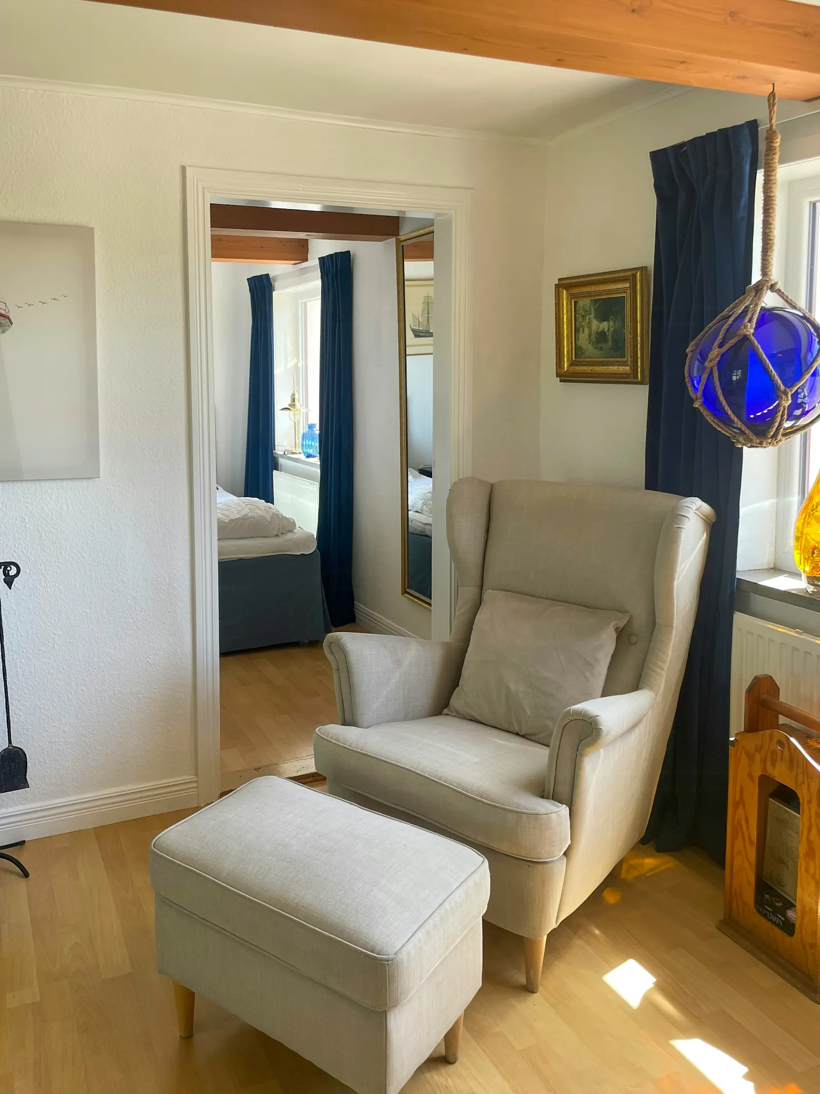 Vackert hus på lugn gård nära Vikens hamn – bild 10 av 24