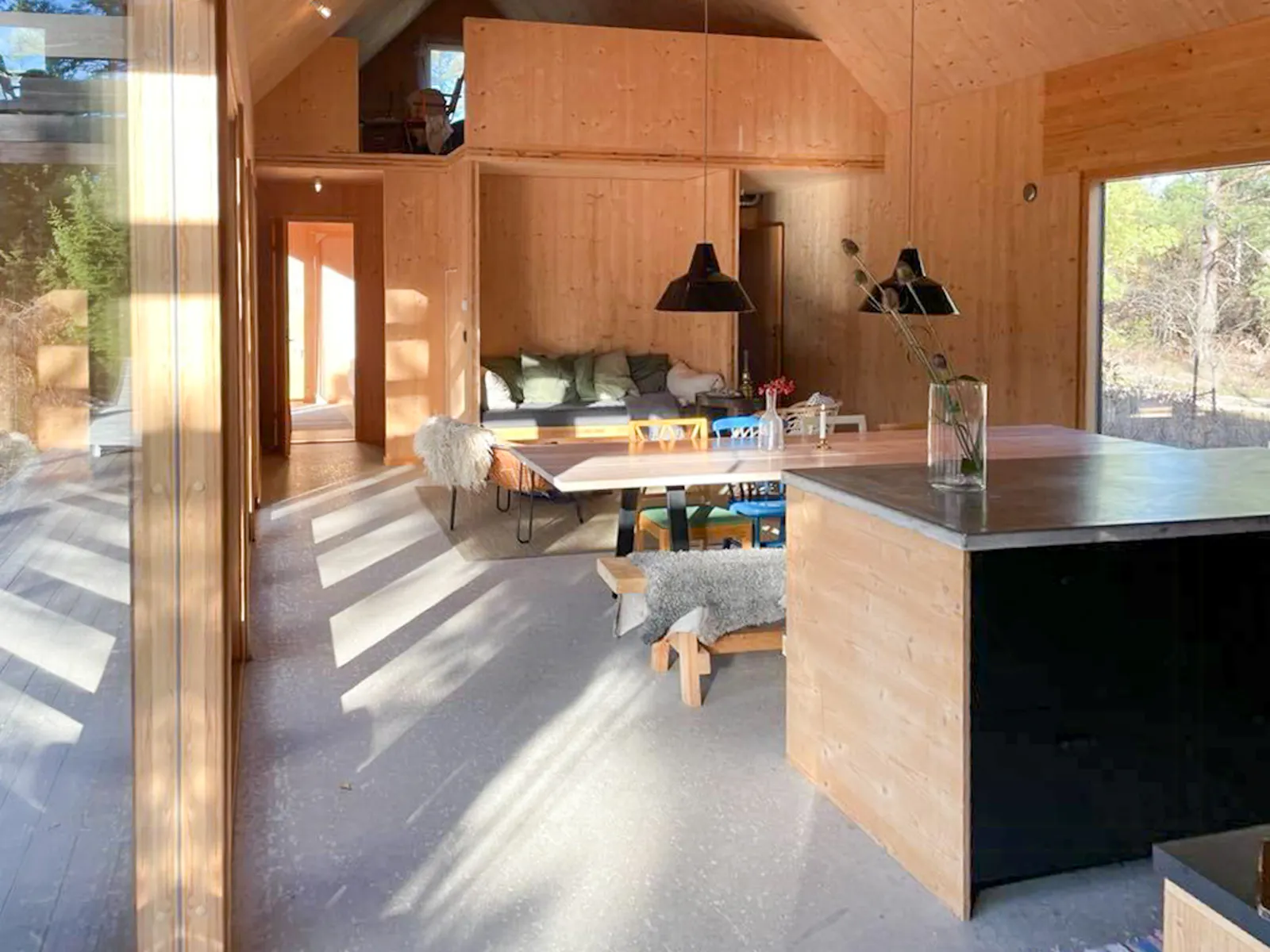 Modernt arkitektritat ladhus vid Ekstakusten – bild 8 av 18