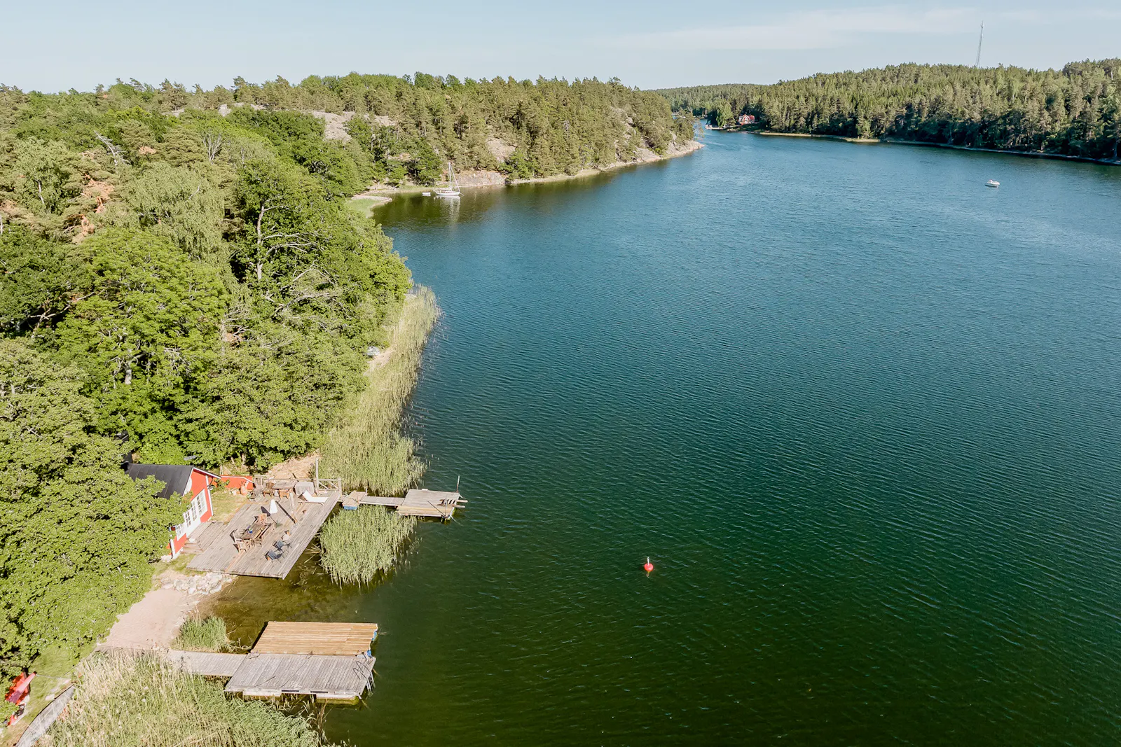 Skärgårdsstuga med bastu – bild 21 av 22