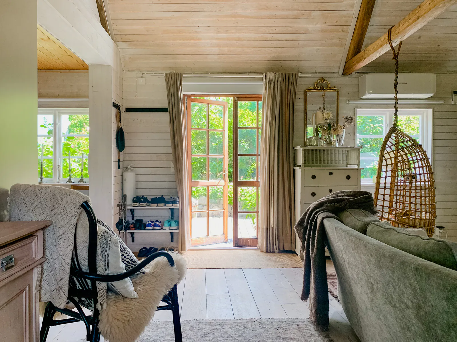 Lantlig charm: modern och traditionell stil – bild 15 av 24
