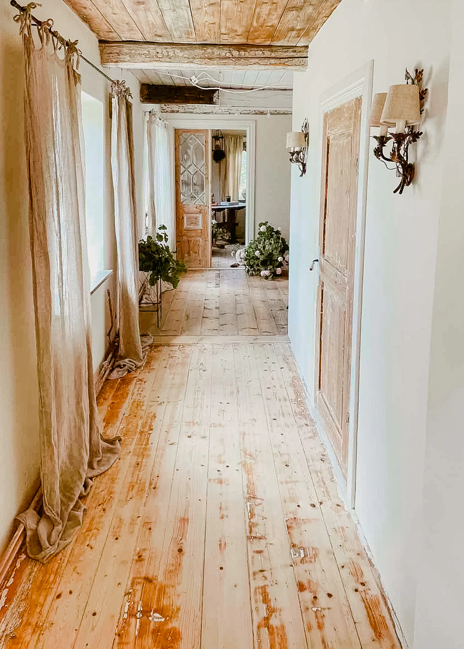 Charmig lantlig stuga på Österlen – bild 6 av 19