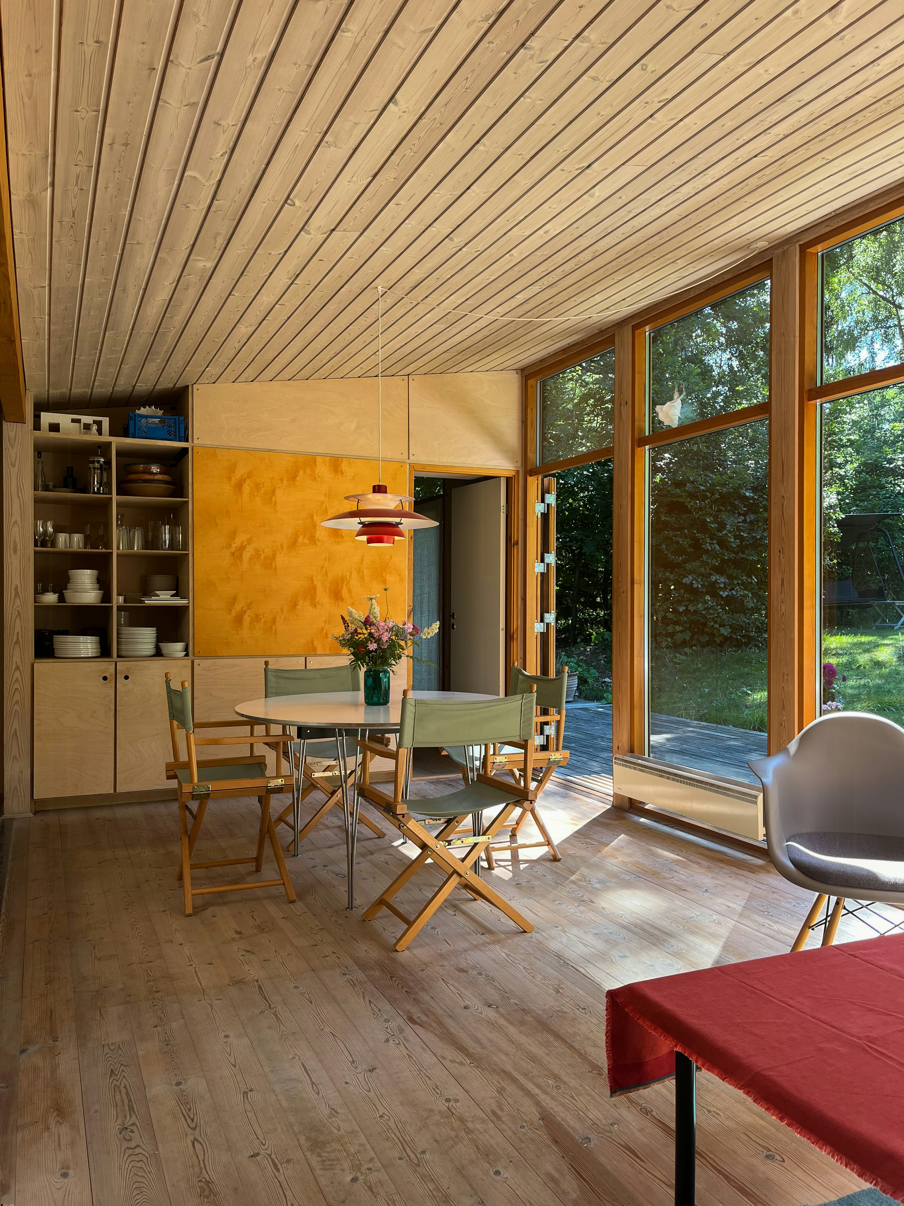 Tisvildeleje cover image