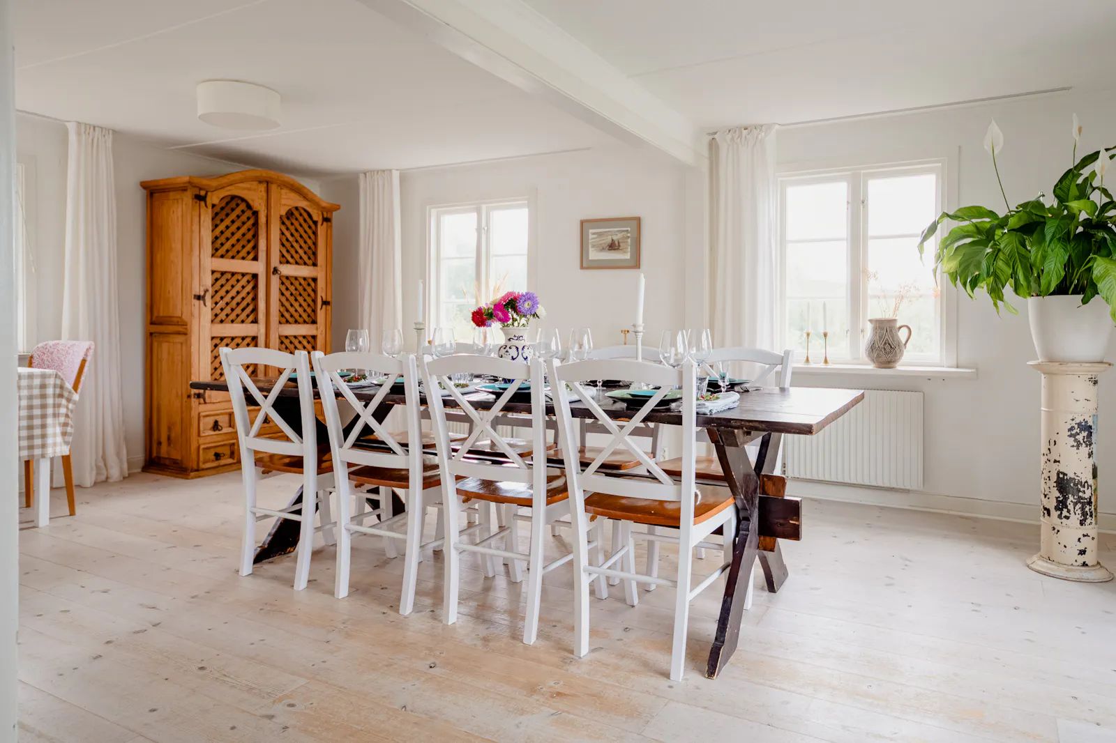 Charmiga hus i natursköna omgivningar – bild 4 av 24