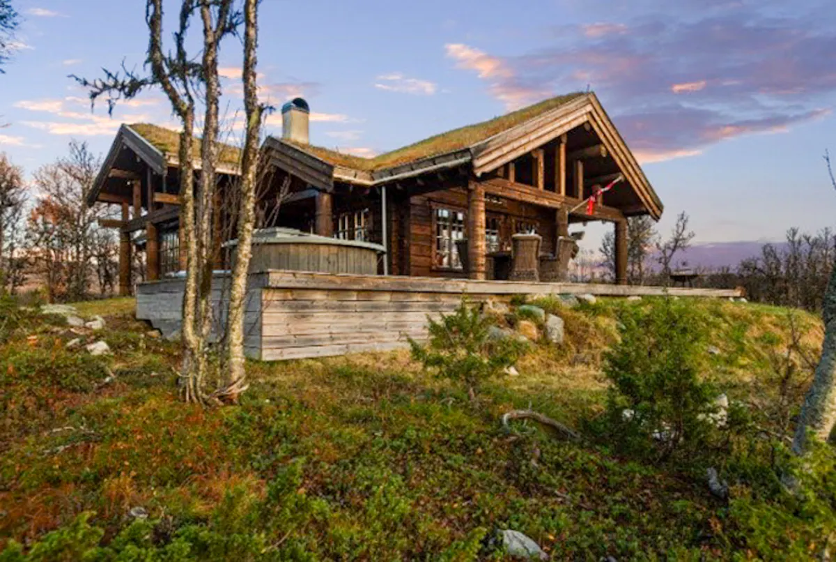 t-mmerhytte-med-sauna-og-spabad