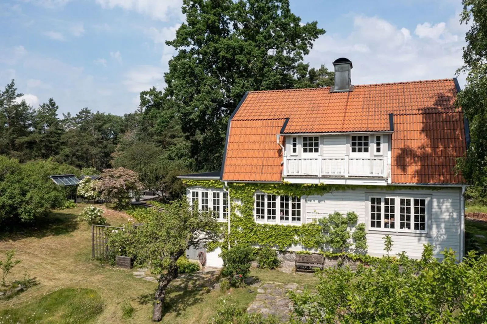Sekelskiftsvilla vid Skogsö naturreservat – bild 21 av 23