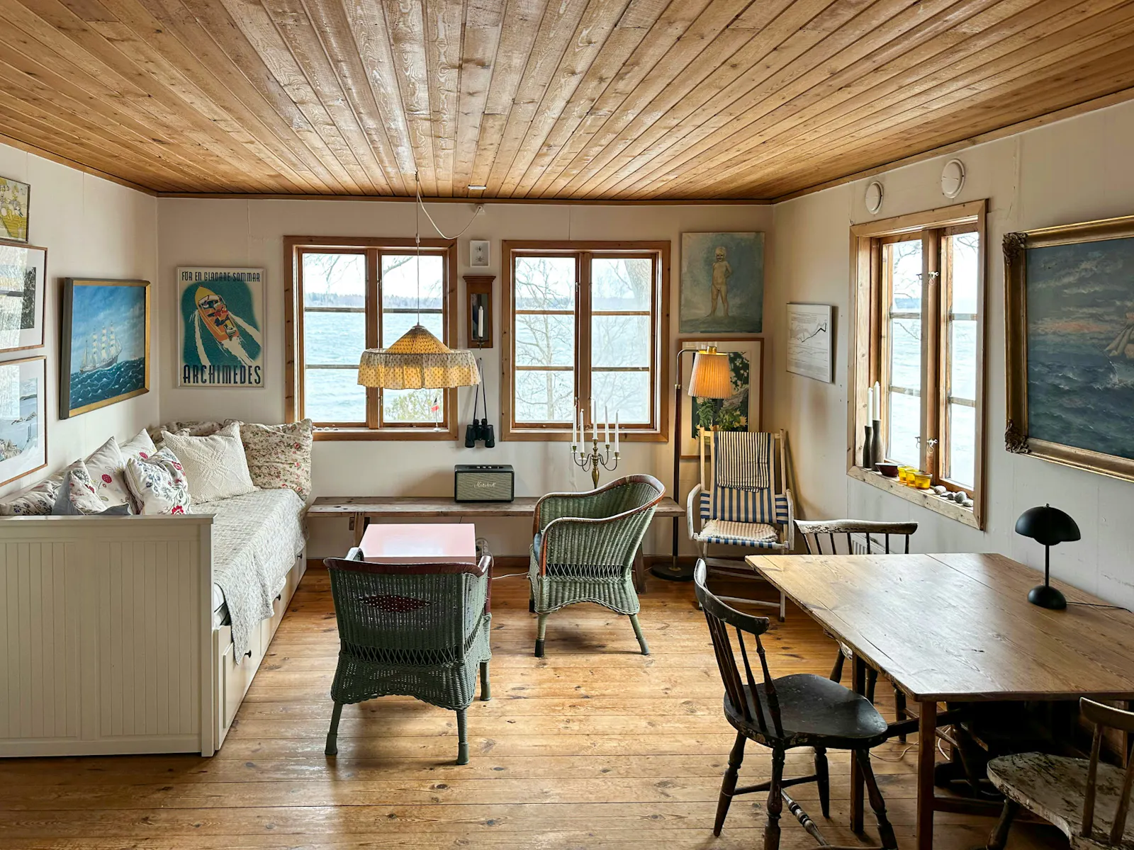 Skärgårdsgård med strand vid Tjocköfjärden – bild 6 av 24