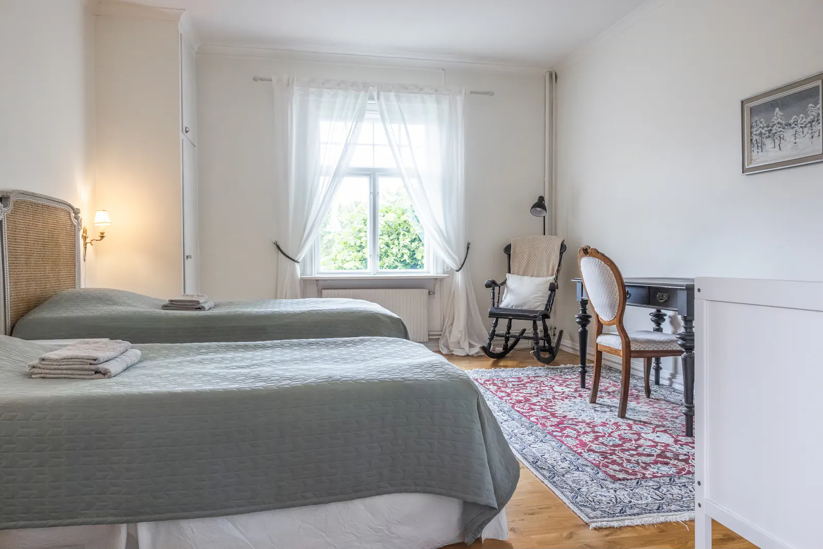 Herrgårdsvilla vid Mälaren nära Stockholm – bild 20 av 24