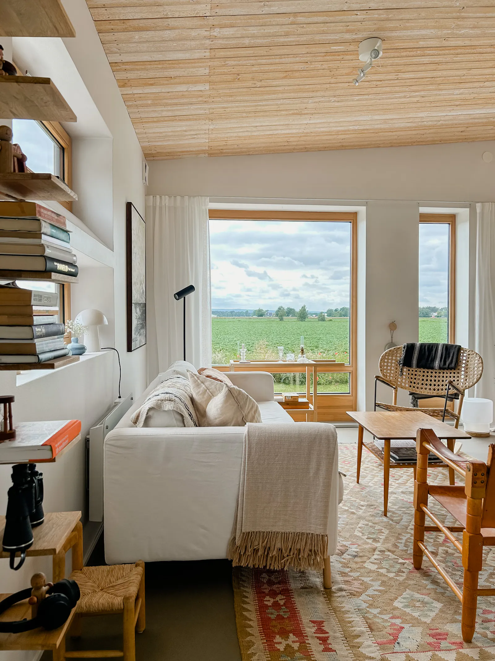 Harmoni i Furuboda: arkitektritad familjeoas – bild 3 av 24