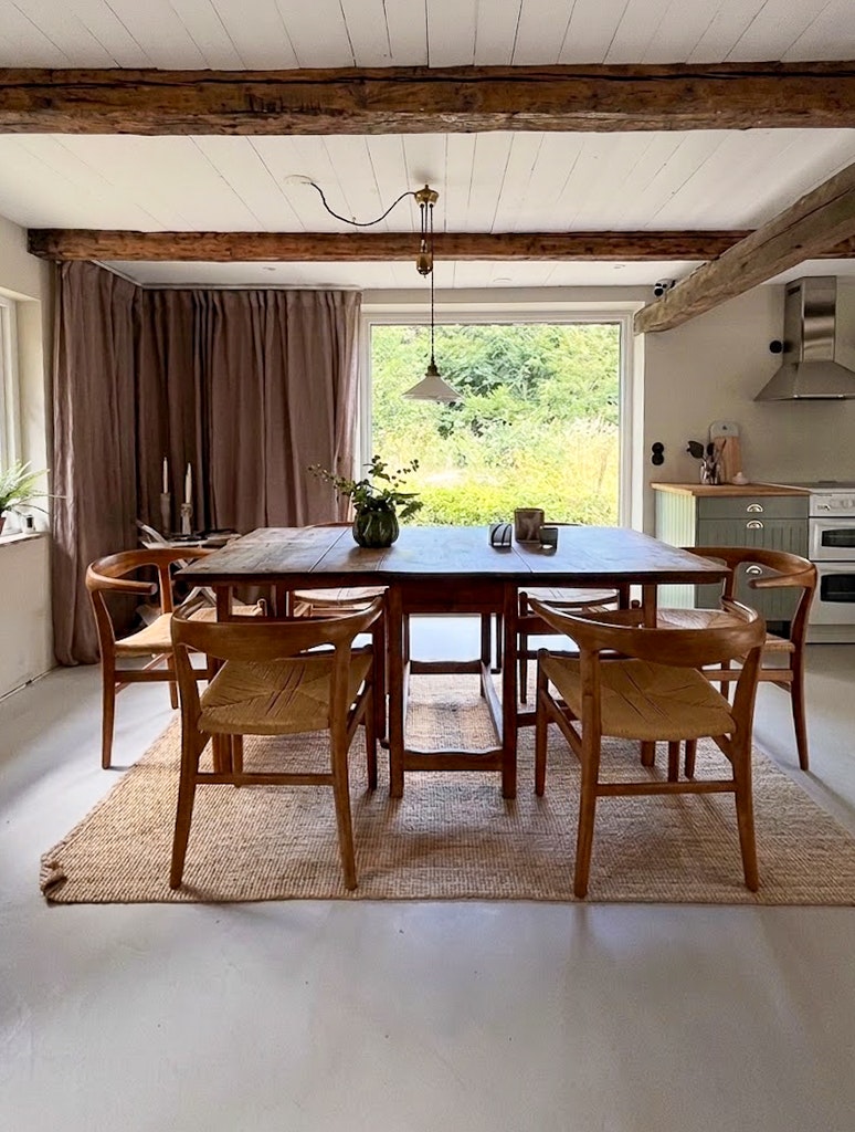 Familjestuga med bastu vid skogen i Skåne