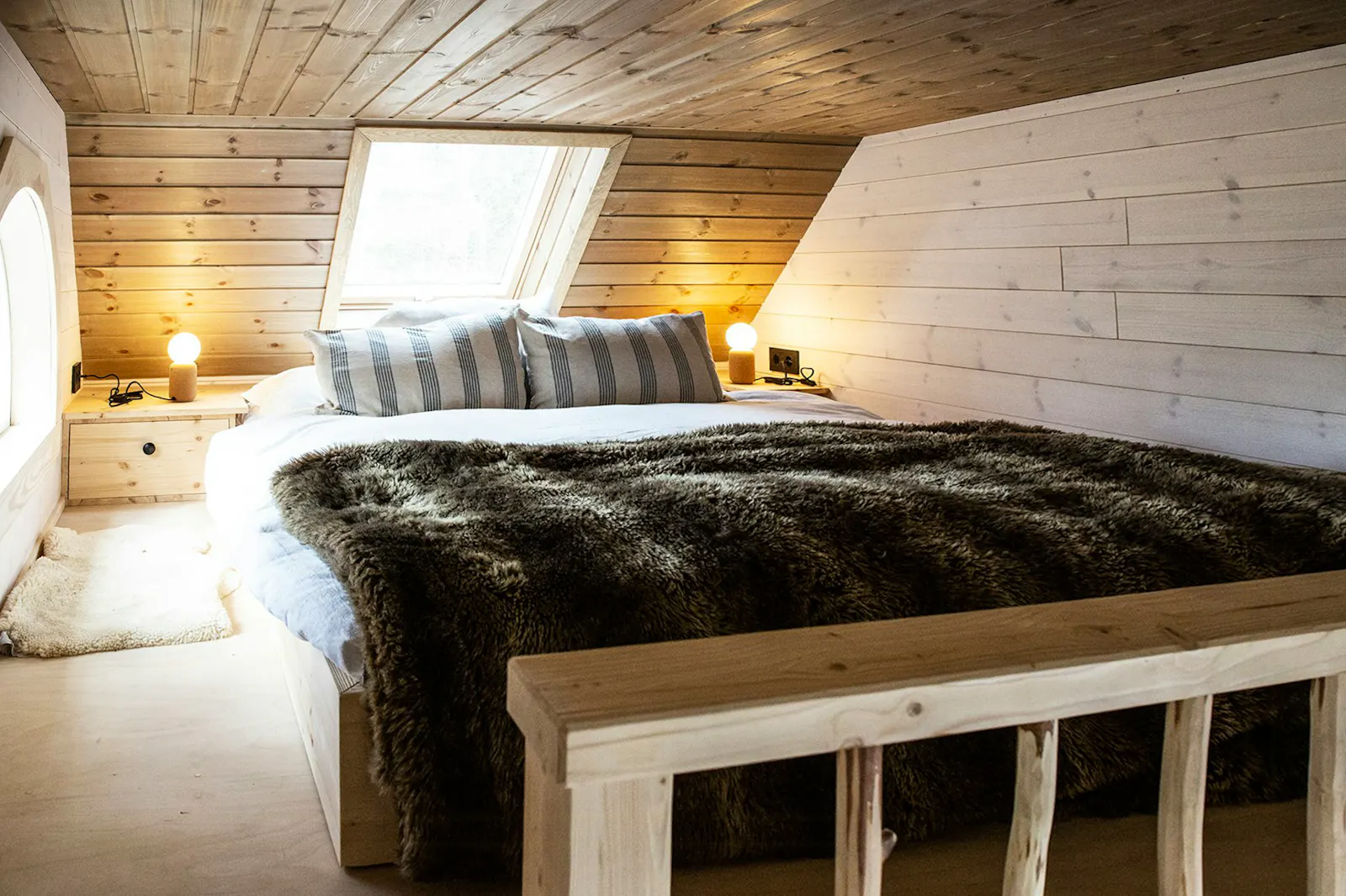 Charmigt Tiny House nära skog och sjö – bild 2 av 24