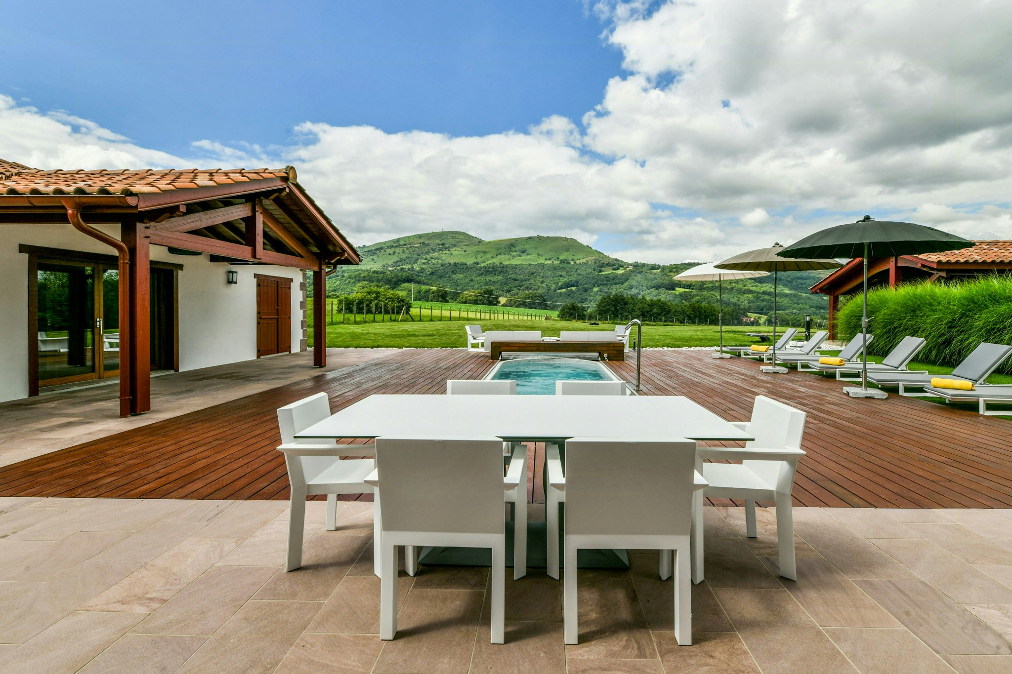 Irouléguy cover image