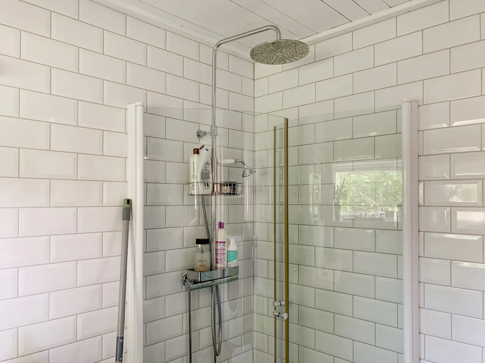 Lantlig charm: modern och traditionell stil – bild 21 av 24