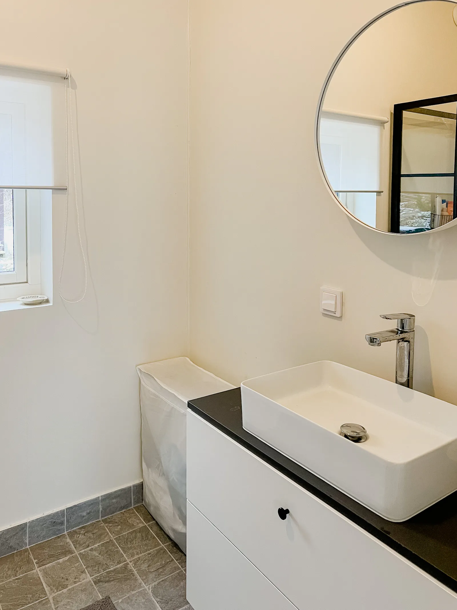 Skärgårdshus med havsutsikt och naturlig charm – bild 15 av 21