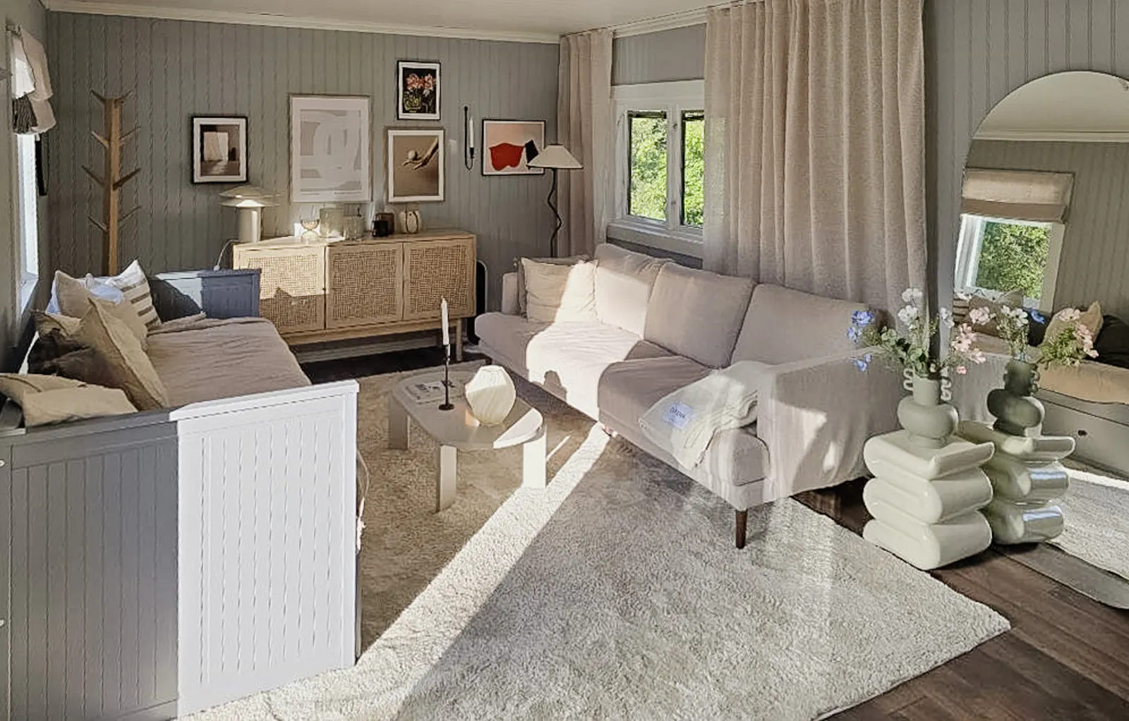 Sista huset vid skogen med utekök och badsjö – bild 21 av 24