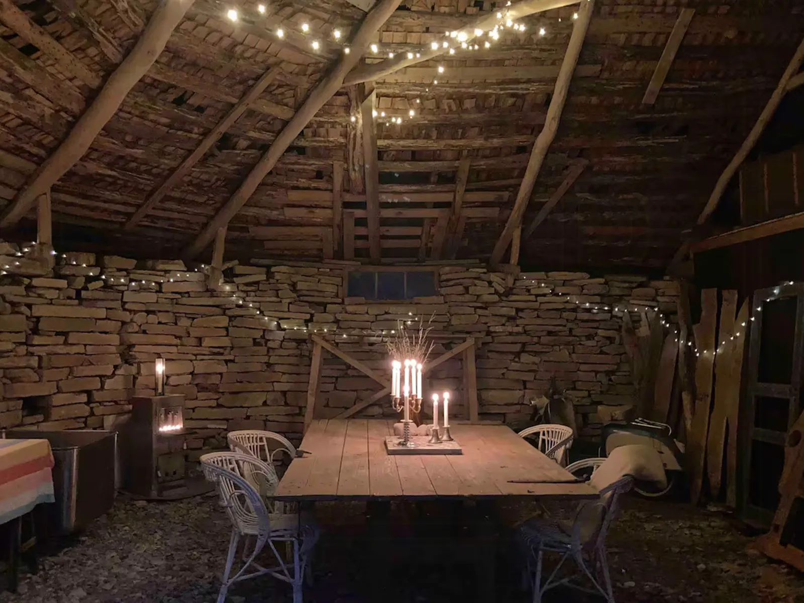 Rustik gård i avskilt Knisa på Öland – bild 13 av 23