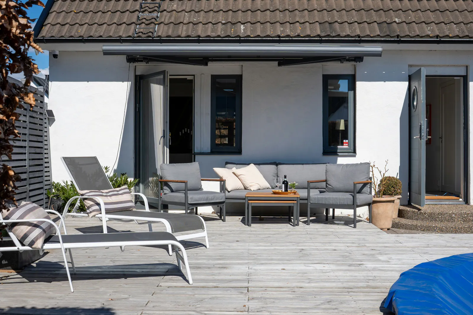 Havsnära poolvilla med medelhavskänsla – bild 19 av 24