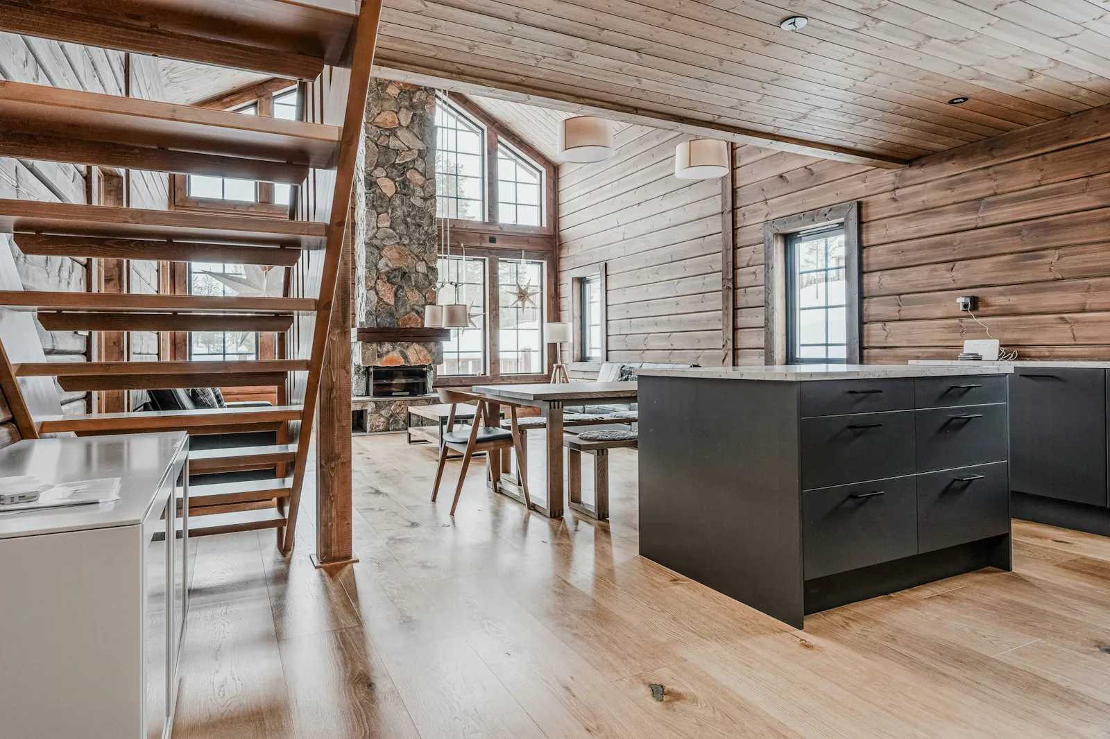 Modernt fjällhus med utsikt över Idre – bild 7 av 24