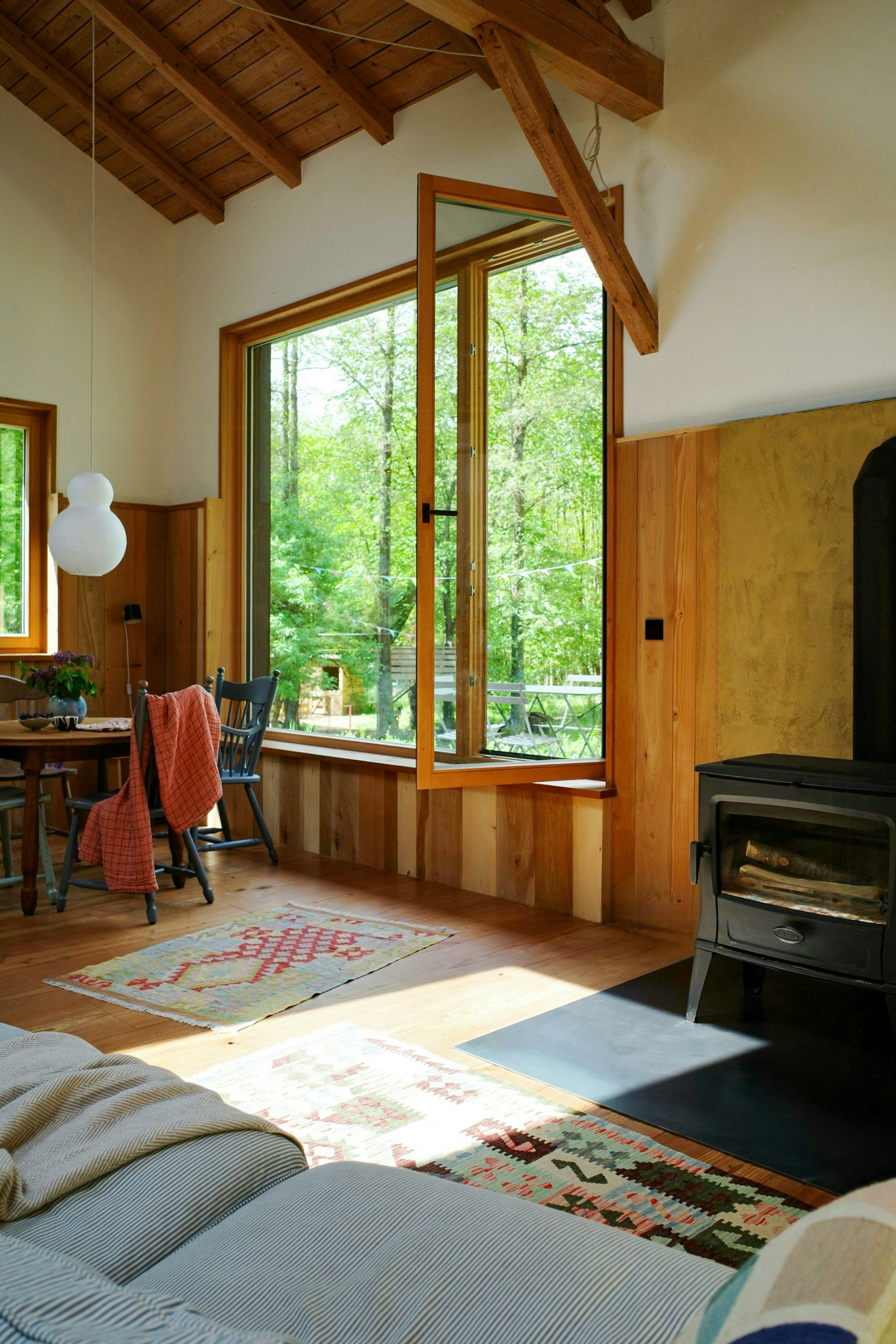 Ferienhäuser im Wald in Bayern cover image