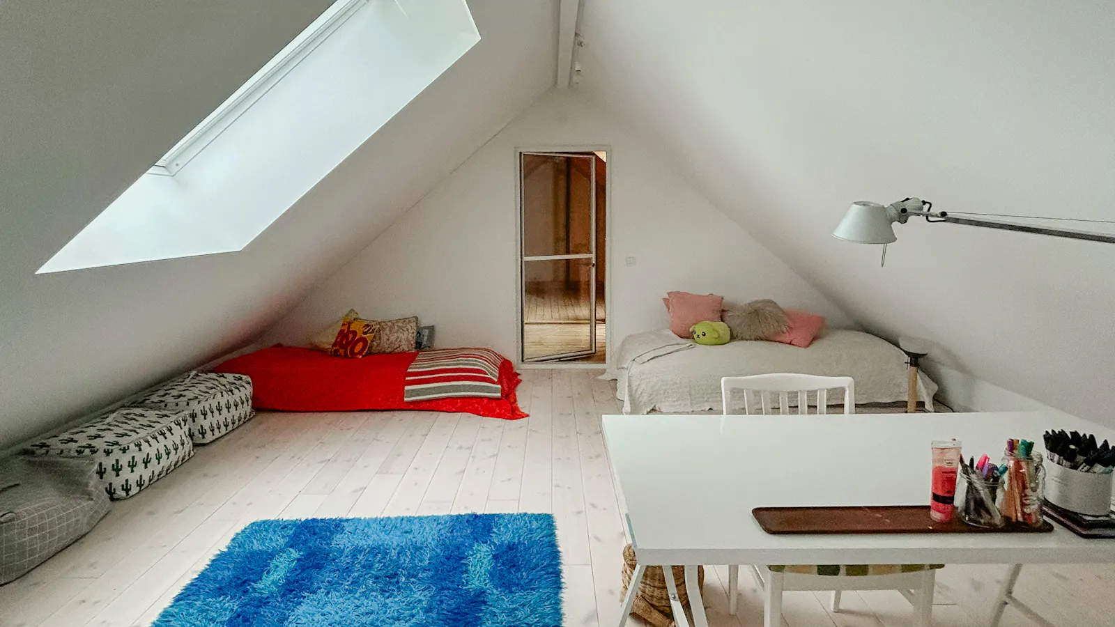 Modernt hus i Staveström, Stockholms skärgård – bild 12 av 24