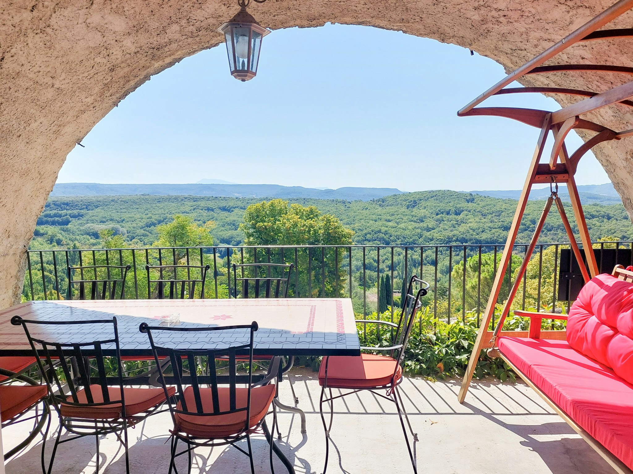 La Garde-Adhémar cover image