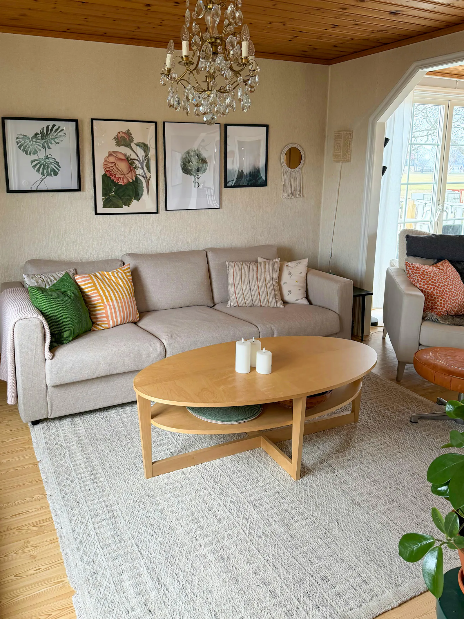 En lugn oas med härlig villaträdgård – bild 10 av 24