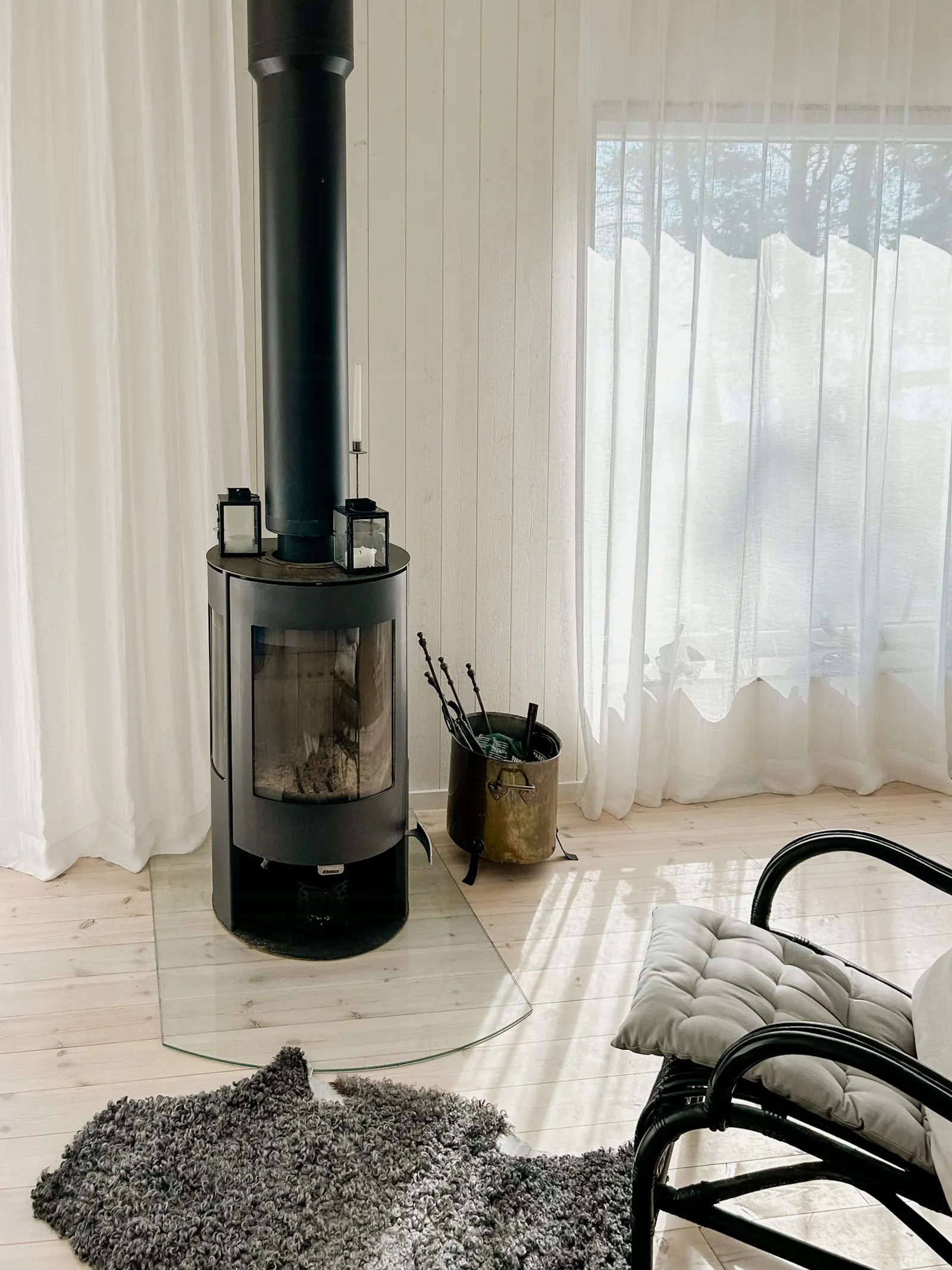 Skärgårdshus med havsutsikt och naturlig charm – bild 9 av 21