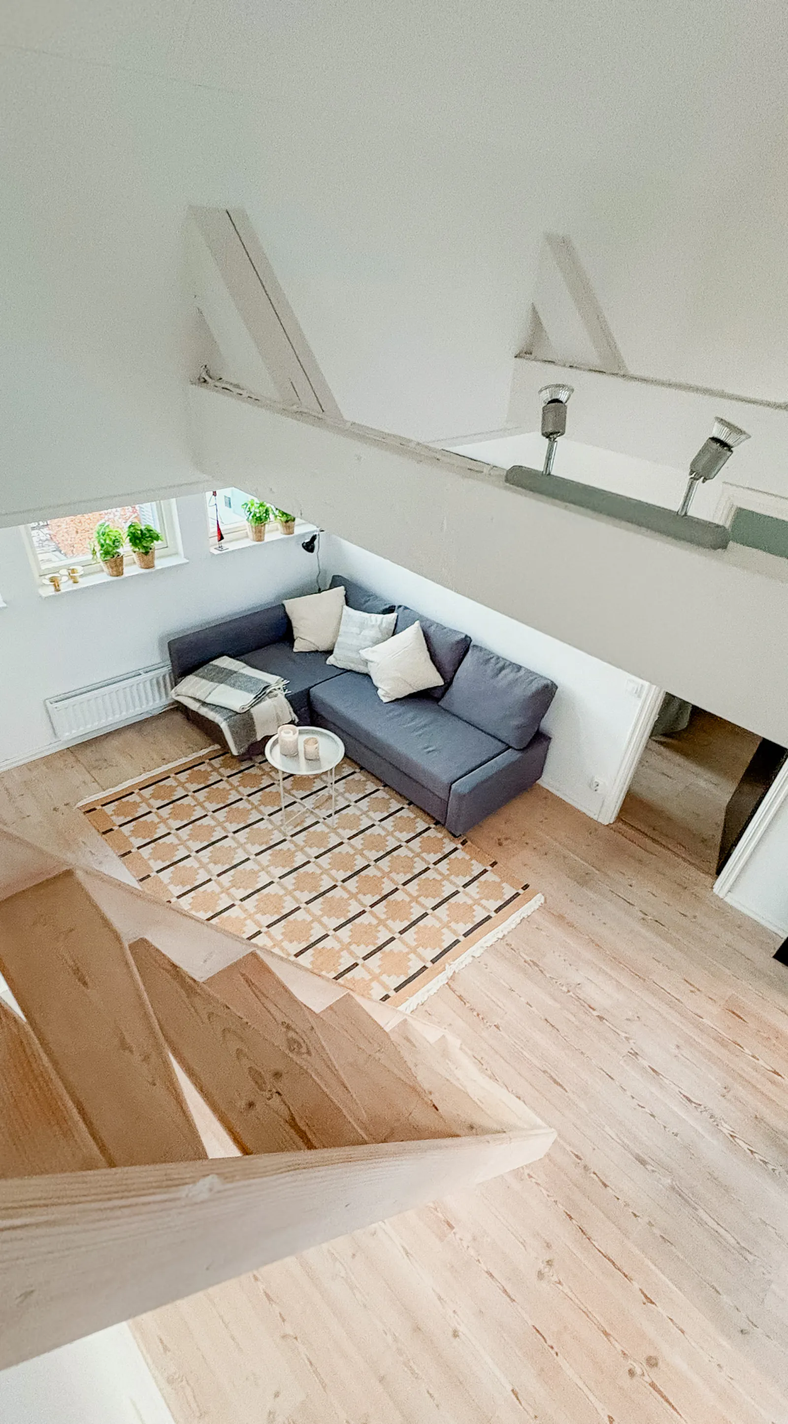 Havsnära poolvilla med medelhavskänsla – bild 10 av 24