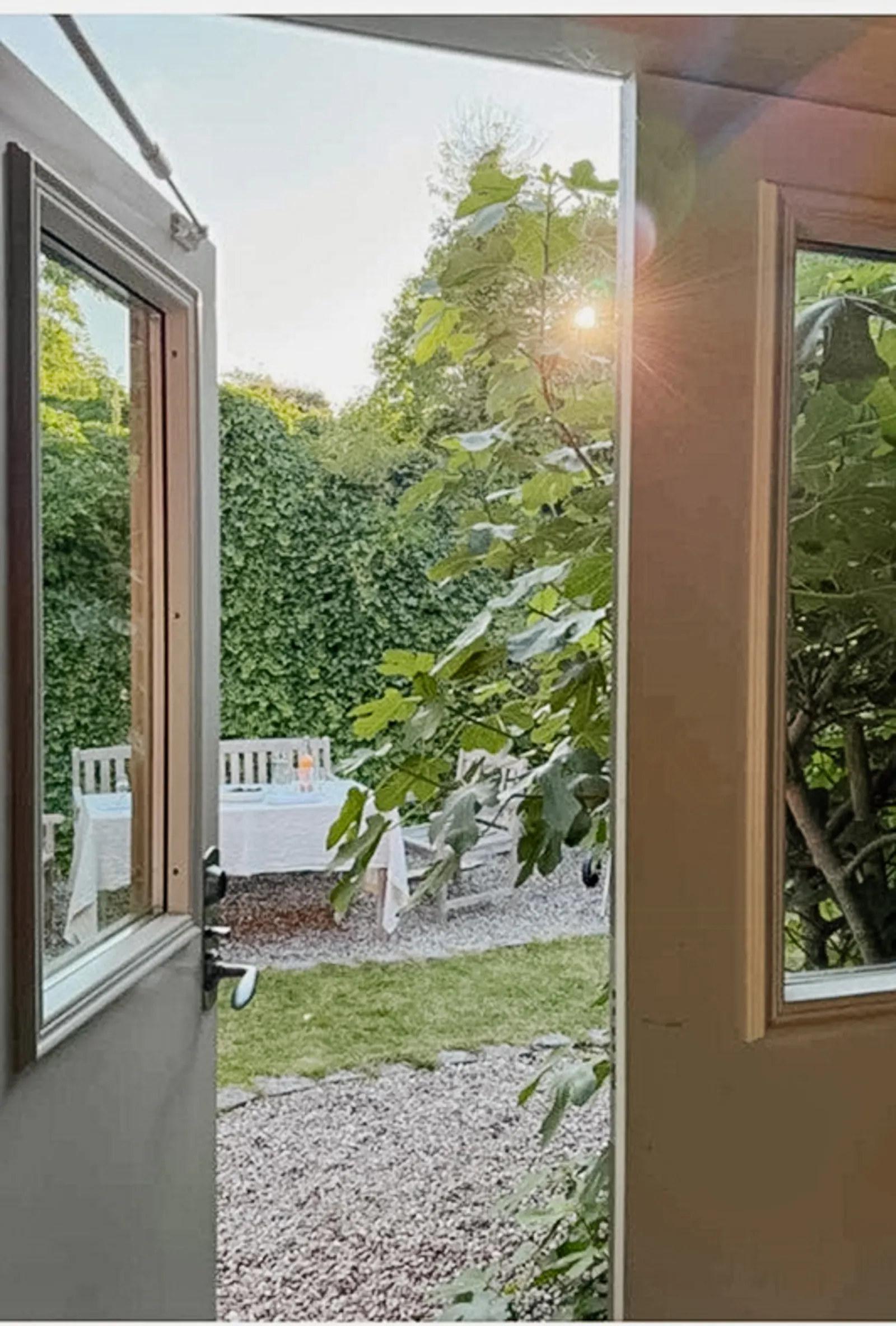 Sekelgammalt hus med havsutsikt i Södra Mellby – bild 13 av 24
