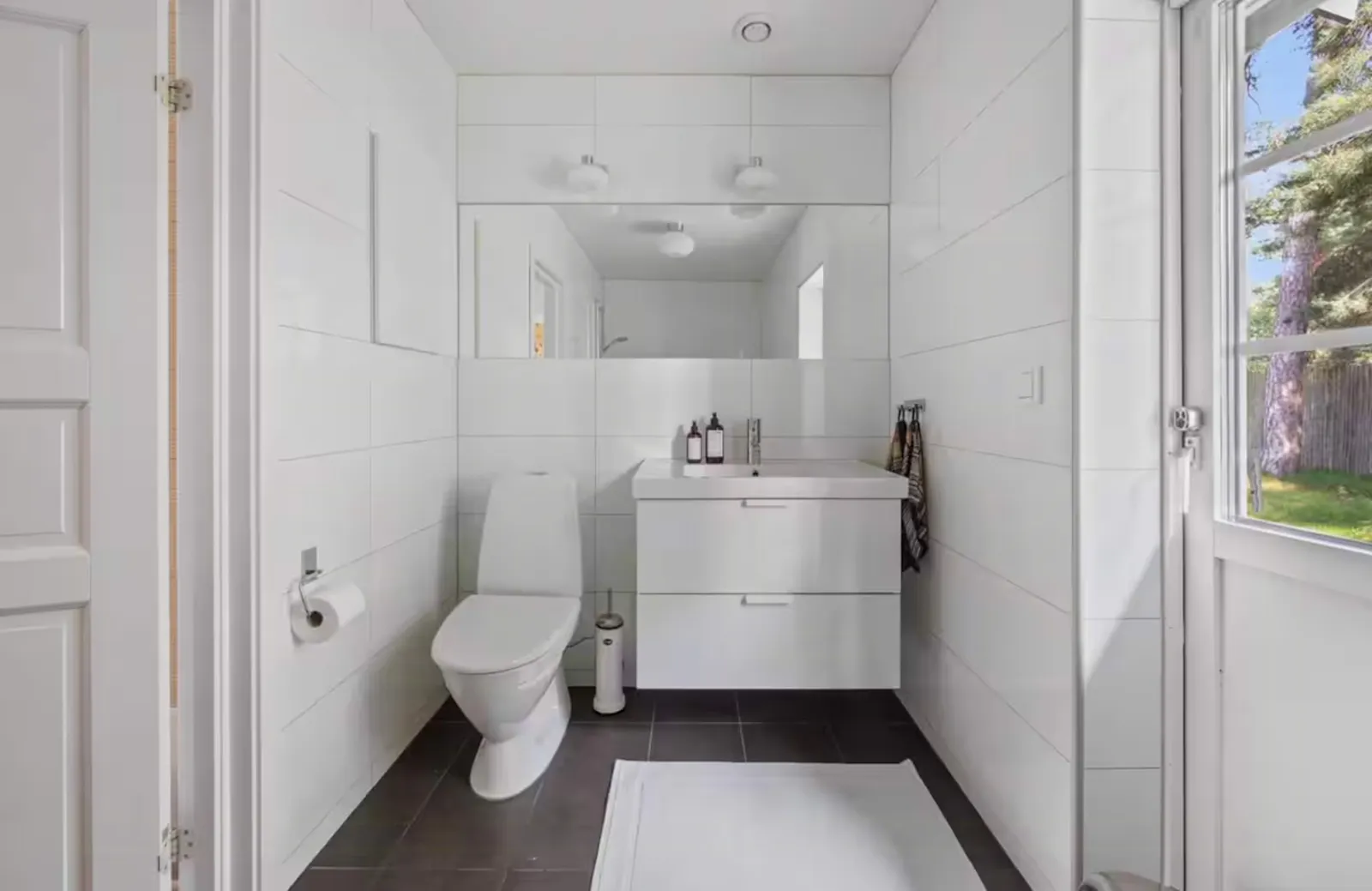 Strandhus retreat i fridfulla Ljunghusen – bild 18 av 24