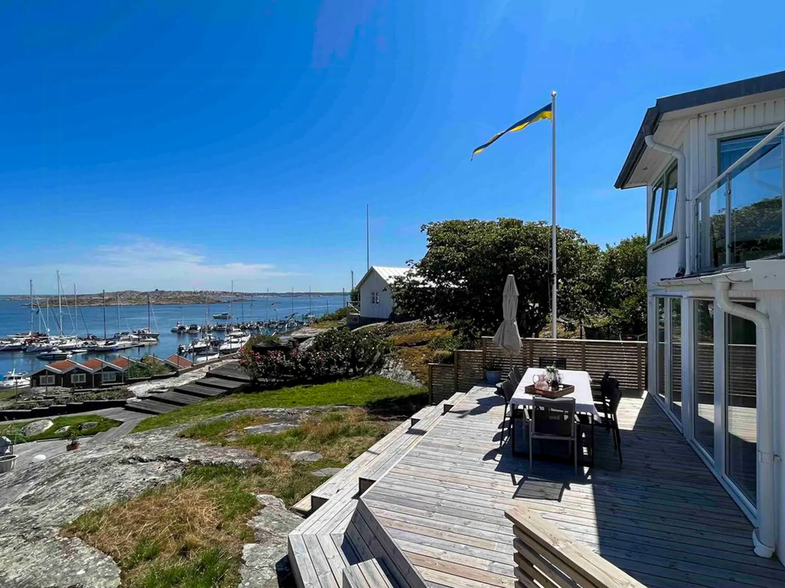 Havsutsikt från lugna Hyppeln i skärgården – bild 24 av 24